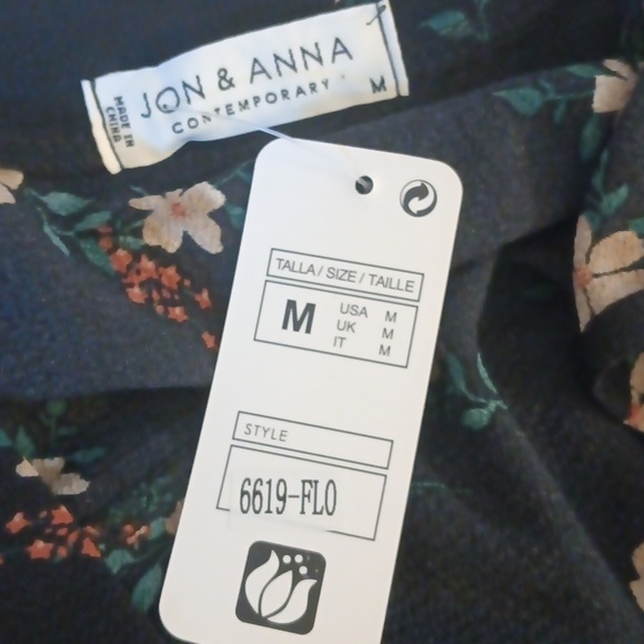 Jon & Anna Contemporary Floral Blouse - Picture 8 of 9